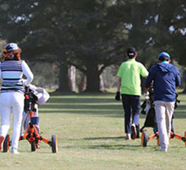 Golf practical training course for university students